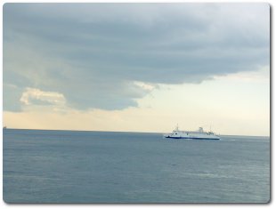 20 minutos de travesía nos separaban de la isla de Sicilia.