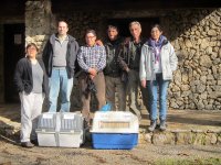 Posando junto a las águilas una vez llegados al refugio desde donde se controlaba la evolución de la pareja subadulta. 