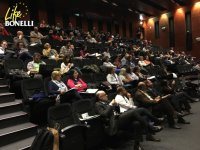 Publico asistente a una de las charlas de GREFA en el seminario de Vila Velha de Ródão.