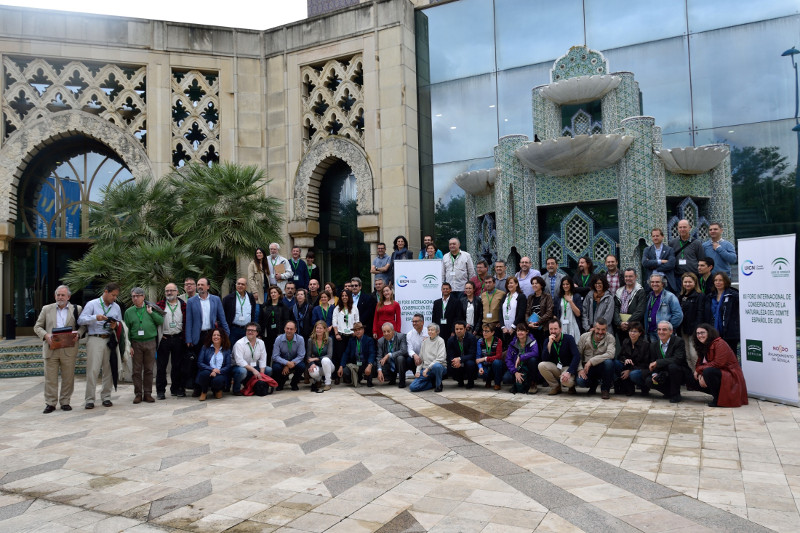 Foto de grupo en la clausura del XII Foro Internacional de Conservación de la Naturaleza.