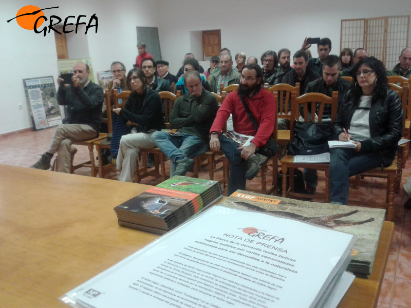 Asistentes a la rueda de prensa del pasado 6 de octubre en Huerta de Arriba (Burgos).