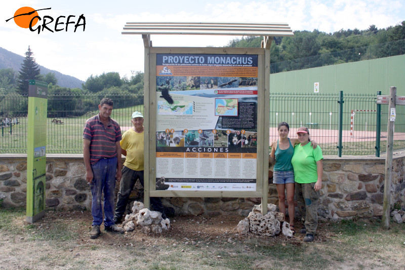 Así de bien luce el panel de Proyecto Monachus en Huerta de Arriba (Burgos).
