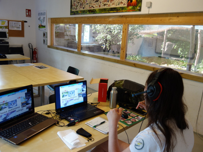 Nuestro Equipo de Educación Ambiental durante la celebración de una visita virtual de un centro educativo.