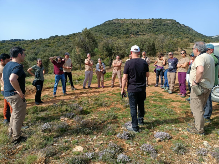 Otra imagen de la reciente visita de la empresa pública SARGA al Proyecto Bonelli Aragón.