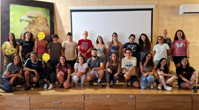 Foto de grupo de los participantes y el profesorado del curso.