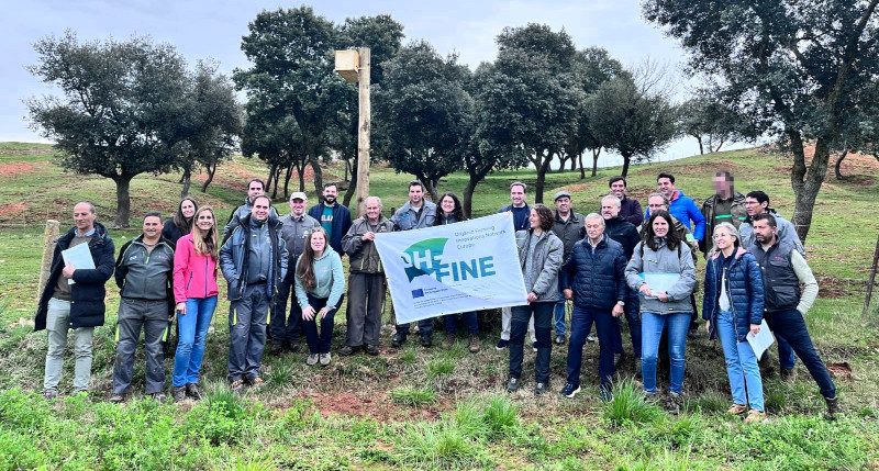 Asistentes a la jornada sobre control biológico del topillo campesino.